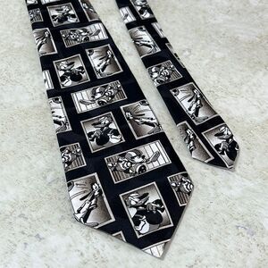 Mickey Unlimited Sports Tie! Perfect for Coach!